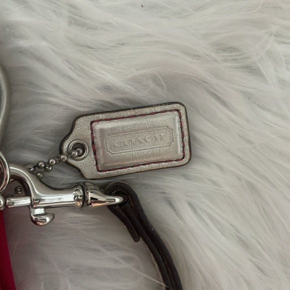 Coach wristlet - Picture 4 of 5